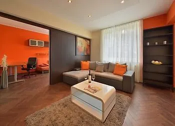Ambiente Serviced - District Ii *