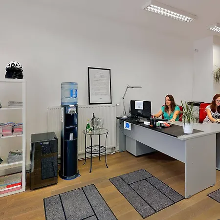 Apartment Ambiente Serviced - District Ii